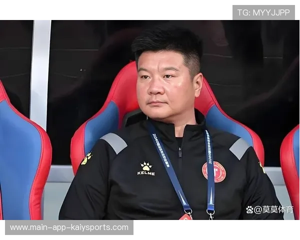 张岩加盟辽宁铁人，出任沈阳球队首发门将